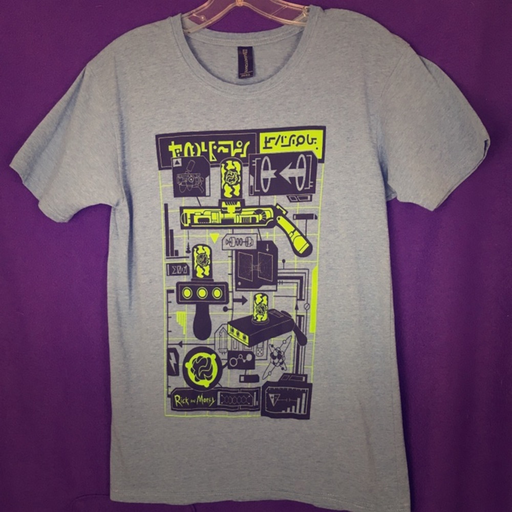 Lootcrate Exclusive Rick & Morty Portal Gun shirt